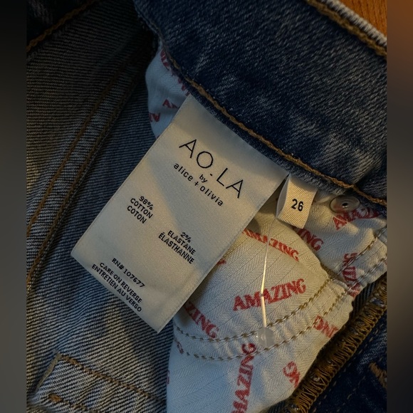 NWT Alice+Olivia LA ankle cropped jeans - Picture 9 of 9